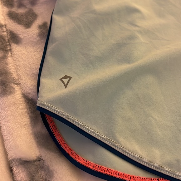 Ivivva tank in mint green. Size 14 - Picture 5 of 8